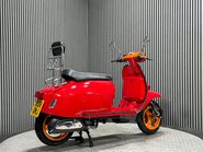 Royal Alloy GT LC 2018 ONLY 2K MODERN RETRO SCOOTER 200CC 3