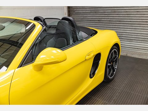 Porsche Boxster 2.7 981 PDK Euro 6 (s/s) 2dr 76