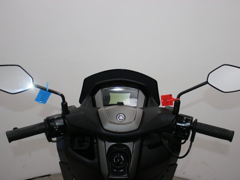 Yamaha Nmax 125 GPD125-A ABS 14