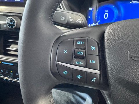 Ford Kuga 1.5T EcoBoost Titanium Edition Euro 6 (s/s) 5dr 21