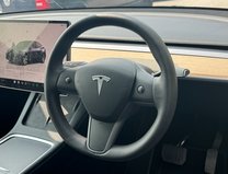 Tesla Model Y (Dual Motor) Long Range SUV 5dr Electric Auto 4WDE (384 bhp) 11