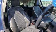 Ford Mondeo 2.0 TiVCT Vignale Saloon 4dr Petrol Hybrid CVT Euro 6 (s/s) (187 ps) 19