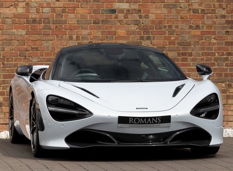 McLaren 720S Performance 1