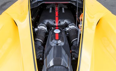 Ferrari LaFerrari Aperta 38
