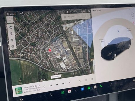 DISPLAY SWIVEL BRACKET FOR MODEL 3 (INCLUDING HIGHLAND) AND MODEL Y  5