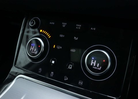 Land Rover Range Rover Evoque 1.5 Range Rover Evoque S P300e Auto 4WD 5dr 28