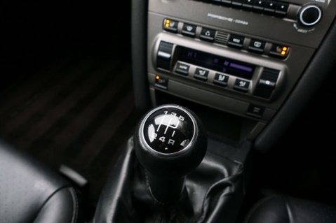 Porsche Boxster 2.7 Boxster 2dr 30