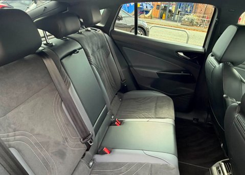 Volkswagen Id.5 Pro 77kWh Style SUV 5dr Electric Auto (174 ps) 12