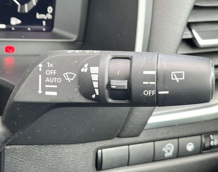 Nissan Qashqai 1.3 Qashqai N-Connecta DiG-T MHEV 5dr 56