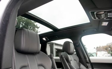 Land Rover Range Rover Sport 3.0 SDV6 HSE Dynamic 17