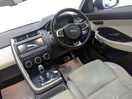 Jaguar E-Pace 2.0 E-PACE R-Dynamic HSE i AWD Auto 4WD 5dr 47
