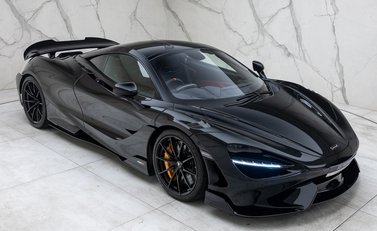 McLaren 765LT 11