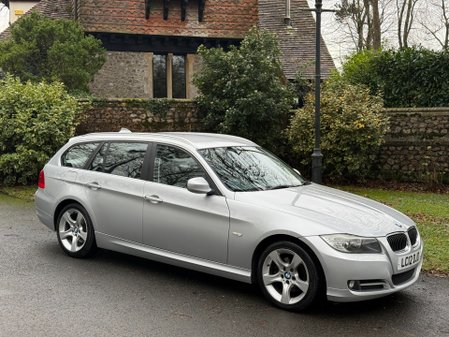 BMW 3 Series 318D EXCLUSIVE EDITION TOURING 9