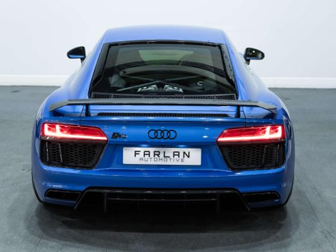 Audi R8 5.2 FSI V10 Coupe 2dr Petrol S Tronic quattro Euro 6 (s/s) (540 ps) 34