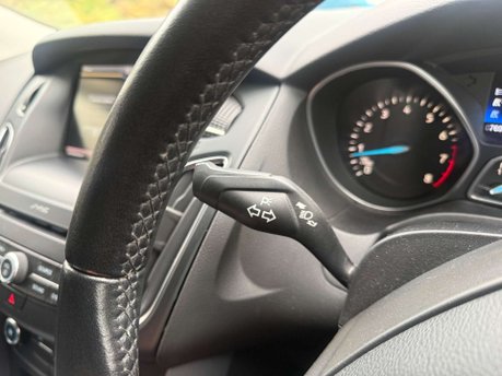 Ford Focus 1.0 Focus Zetec 5dr 13