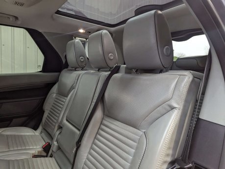 Land Rover Discovery 2.0 Discovery Luxury HSE SD4 Auto 4WD 5dr 68