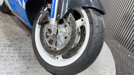 Suzuki GSX-R GSXR600 1998 SRAD 600CC SUPER SPORT RUNNING TRACK PROJECT 12