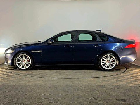Jaguar XF D V6 S 6
