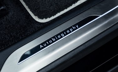 Land Rover Range Rover D350 AUTOBIOGRAPHY OVERFINCH 31