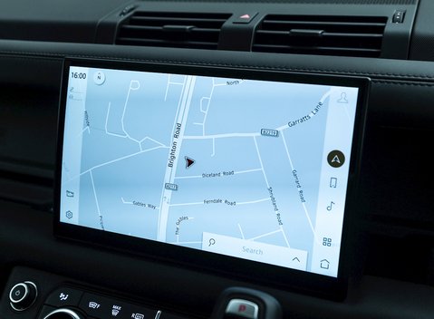 Land Rover Defender 110 V8 19