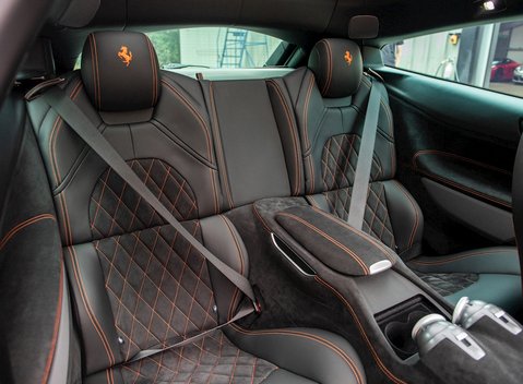 Ferrari GTC4 Lusso 13