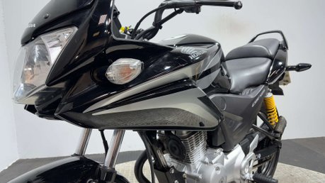 Honda CBF125 CBF 125 2011 10K NEW MOT 125CC LEARNER BIKE VERY CLEAN 24