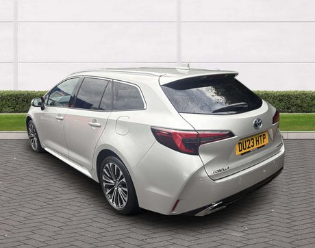 Toyota Corolla 1.8 Corolla Design HEV CVT 5dr 6