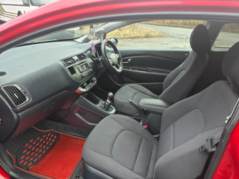 Kia Rio 3 ECODYNAMICS 8
