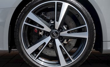 Audi RS3 Sportback Sport Edition 10