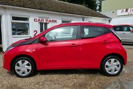 Toyota Aygo 1.0 VVT-I X-PLAY FULL SERVICE HISTORY! 9 SERVICES! BLUETOOTH! 8