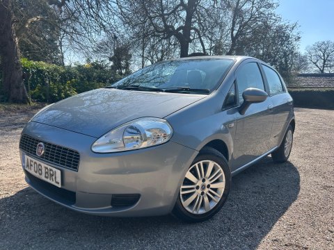 Fiat Grande Punto 1.4 Eleganza 5dr 3