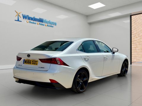 Lexus Is 2.5 300h Sport E-CVT Euro 6 (s/s) 4dr 7