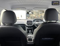 Peugeot 2008 1.5 BlueHDi Allure SUV 5dr Auto Diesel EAT Euro 6 (s/s) (120 ps) 15