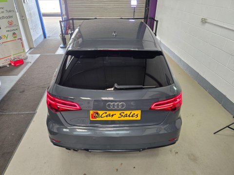 Audi A3 2.0 TFSI Black Edition Sportback Euro 6 (s/s) 5dr 9