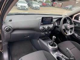 Nissan Juke 1.0 Juke Acenta DiG-T 5dr 31