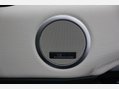 Land Rover Discovery 3.0 Discovery R-Dynamic SE D MHEV Auto 4WD 5dr 5