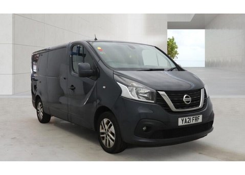Nissan NV300 2.0 dCi 30 Tekna Panel Van 4dr Diesel Manual L2 H1 Euro 6 (120 ps) 1