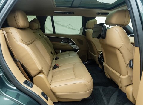 Land Rover Range Rover P400 AUTOBIOGRAPHY LWB 7 Seater 15