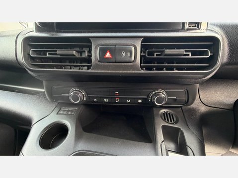 Peugeot Partner 1.5 BlueHDi 1000 Professional Standard Panel Van SWB Euro 6 (s/s) 5dr 28