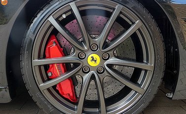 Ferrari 430 Scuderia Spider 16M 21