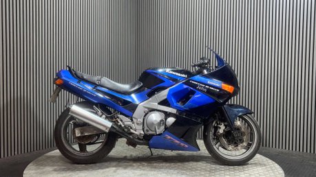 Kawasaki ZZR 1991 SPARES OR REPAIR PROJECT BREAKER PARTS BIKE 600CC CLASSIC 1