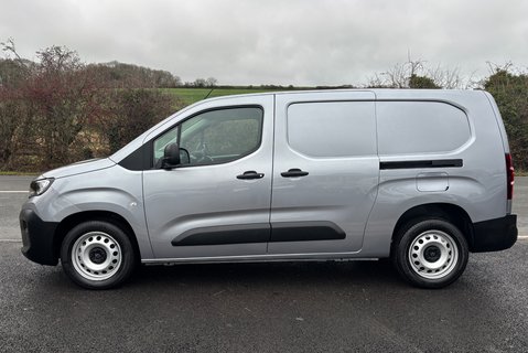 Peugeot Partner 102 ps BlueHdi Professional L2 7