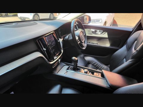 Volvo V60 D3 INSCRIPTION 2