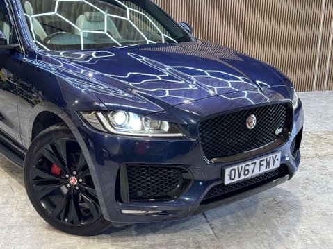 Jaguar F-Pace 3.0 F-PACE V6 S AWD D Auto 4WD 5dr 12