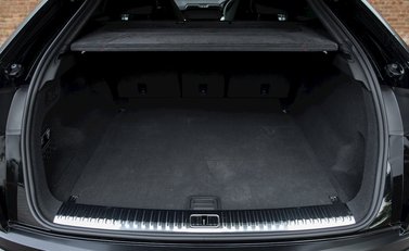 Lamborghini Urus 32