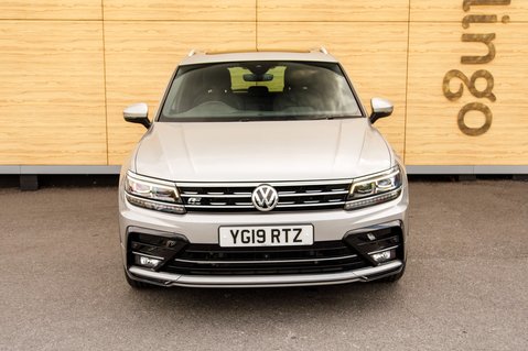 Volkswagen Tiguan R-LINE TECH TDI 4MOTION DSG 5