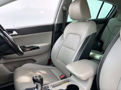 Kia Sportage 1.6 Sportage Platinum Edition ISG 5dr 76