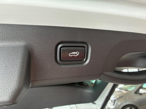Kia Sportage 1.6 h T-GDi GT-Line S Auto Euro 6 (s/s) 5dr 16