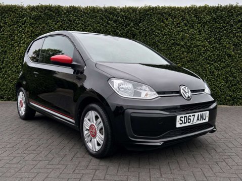 Volkswagen Up 1.0 Up by Beats 3dr 1