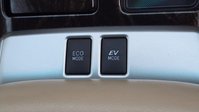Toyota Alphard Auto+Hybrid+7Seats+Clean 24